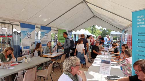 https://www.ville-sollies-pont.fr/photo/img/actualites/2025/Forum_emploi/forum_emploi_(5).jpg?time=1760429497484