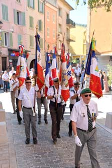 https://www.ville-sollies-pont.fr/photo/img/actualites/2025/comm%C3%A9moration/24.08/lib%C3%A9ration_(1).jpg?time=1756111209976
