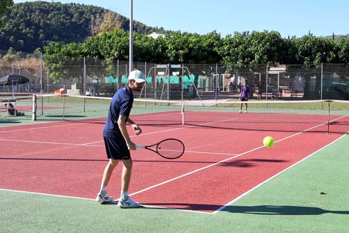 https://www.ville-sollies-pont.fr/photo/img/actualites/2025/tennis/open_8-23.07/open_tennis_(1).jpg?time=1752657917681
