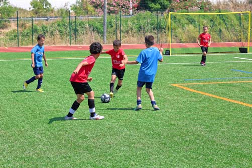 https://www.ville-sollies-pont.fr/photo/img/actualites/2025/tournoi_cerises/7.06/tournoi_7_(2).jpg?time=1749627270173