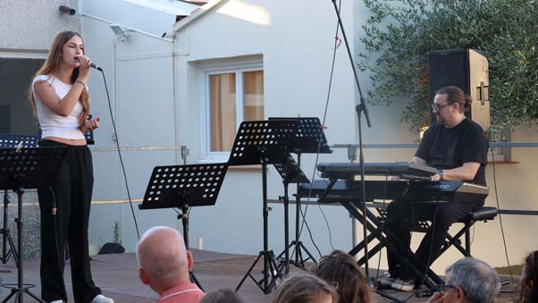 https://www.ville-sollies-pont.fr/photo/img/actualites/2026/%C3%A9cole_musique_SP/spectacle_(1).jpg?time=1781600311293