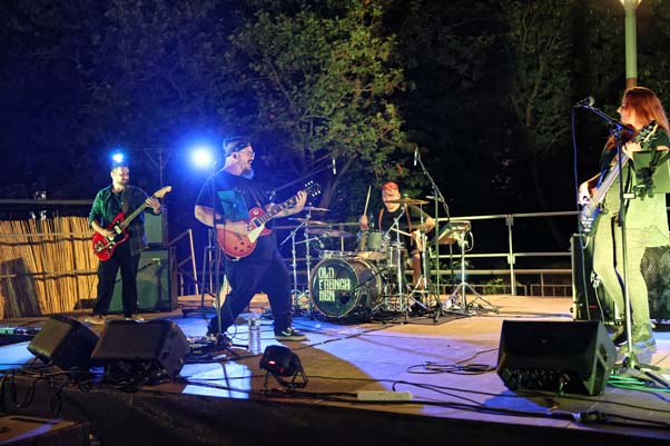 https://www.ville-sollies-pont.fr/photo/img/actualites/2026/COF/Concert_15.08/concert-march%C3%A9_(5).jpg?time=1786974534728