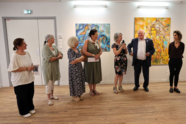 https://www.ville-sollies-pont.fr/photo/img/actualites/2026/Exposition/Expo_S._Delafuente_24.09-4.10/Expo_De_Lafuente_(8).jpg?time=1790598942715
