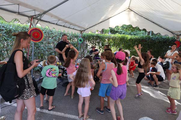 https://www.ville-sollies-pont.fr/photo/img/actualites/2026/F%C3%AAte_musique/Boum/IMG_1838.jpg?time=1782130660105