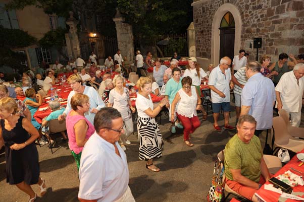 https://www.ville-sollies-pont.fr/photo/img/actualites/2026/f%C3%AAte_st_Roch/f%C3%AAte_st_roch_(3).jpg?time=1786975651377