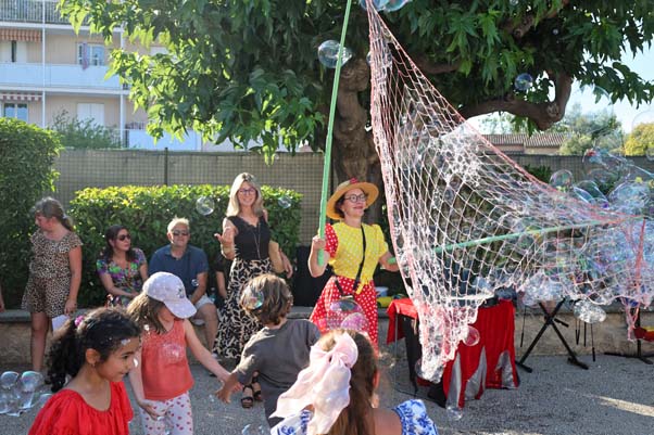 https://www.ville-sollies-pont.fr/photo/img/actualites/2026/kermesse/E._Astoin/kermesse_E._Astoin_(1).jpg?time=1782738506783