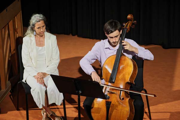https://www.ville-sollies-pont.fr/photo/img/actualites/2026/les_nocturnes_%C3%A0_solli%C3%A8s-pont/2.07/Jeunes_talents_(2).jpg?time=1783086240267