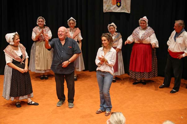 https://www.ville-sollies-pont.fr/photo/img/actualites/2026/patrimoine/danse_ginesto/Lei_Ginesto_(3).jpg?time=1789996969726